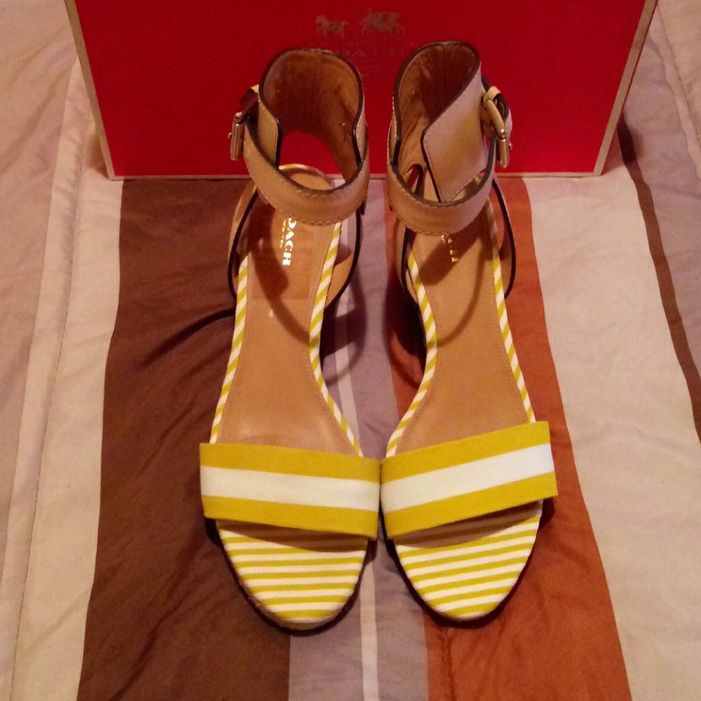 Coach Helen Wedge Sandal - Picture 1 of 7